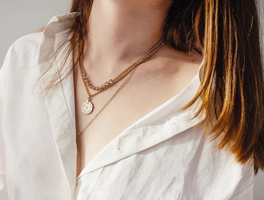 STYLING TIPS: MATCHING JEWELRY WITH YOUR OUTFIT